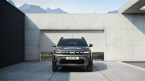 Interni spaziosi di un SUV economico