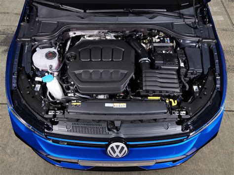 Dettaglio del motore della Volkswagen Golf R
