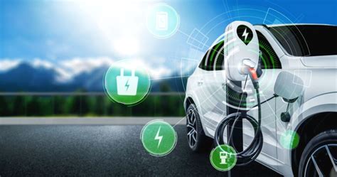 Transizione del settore automotive verso elettrificazione e connettività