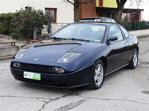 Fiat Coupé frontale blu