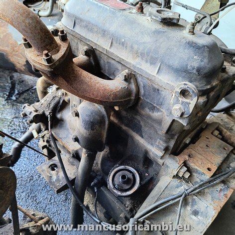 Motore ricondizionato in officina