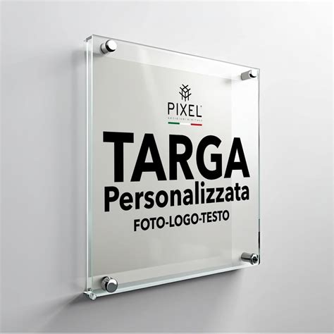 Targa decorativa in stile 