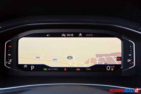 Active Info Display con mappa di navigazione
