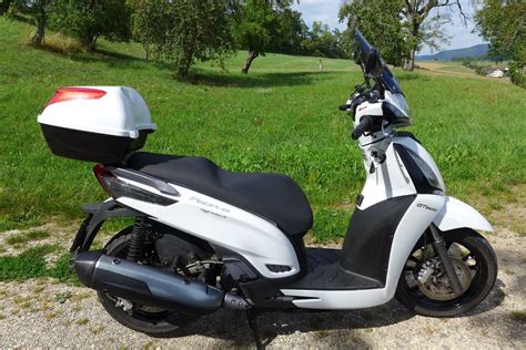 Dettagli componenti Kymco People GTi
