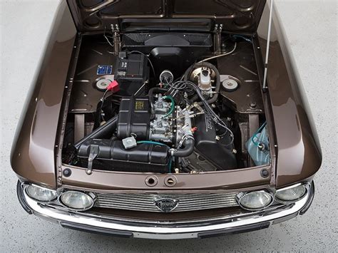 Lancia Fulvia Coupé engine bay with airbox
