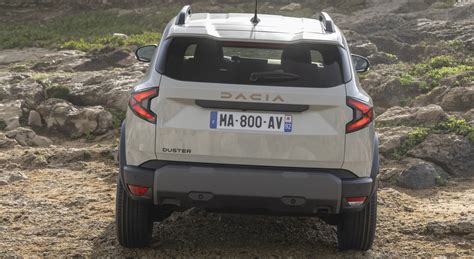 Dacia Duster in primo piano