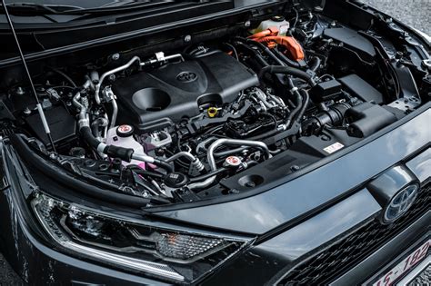 Motore ibrido plug-in Toyota RAV4