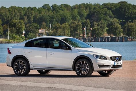 Volvo S60 Cross Country in vendita