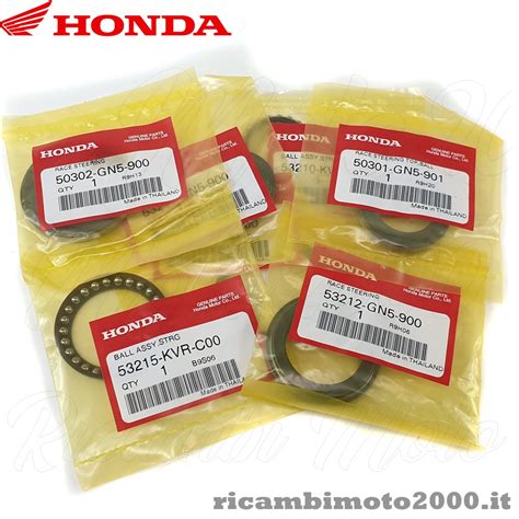 Dettaglio componenti originali Honda per gruppo sterzo