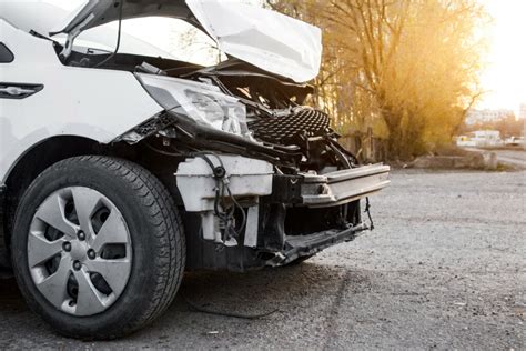 Tipi di danni comuni nei veicoli incidentati