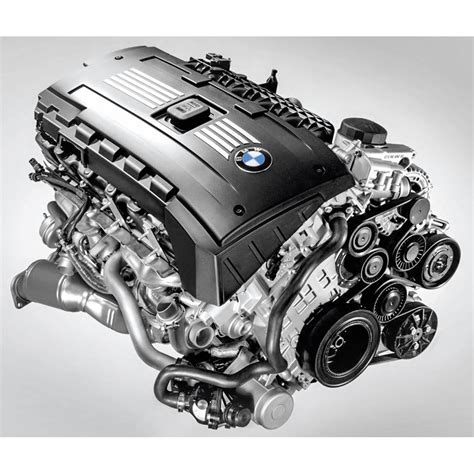 Motore BMW E46 con componenti in evidenza