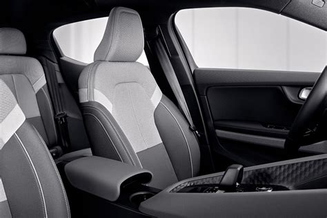 Interni della Volvo C30 con particolare sulla plancia