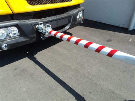 Schema tecnico di una barra di traino per veicoli