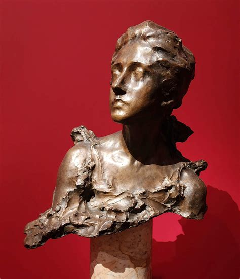 Busto di Gabriele D'Annunzio di Paolo Troubetzkoy