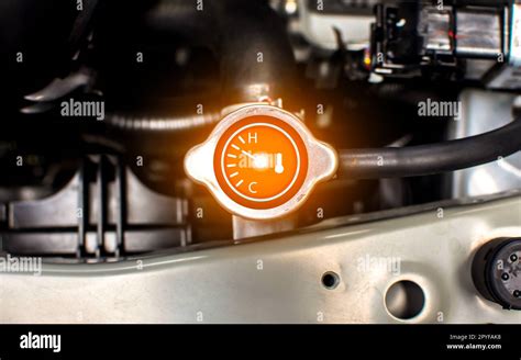Esempio di ballast Xenon installato nel vano motore