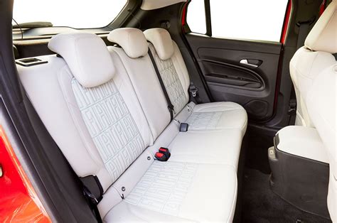 Fiat 600e interni sedili posteriori