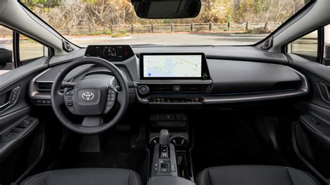 Interni high-tech della Toyota Prius