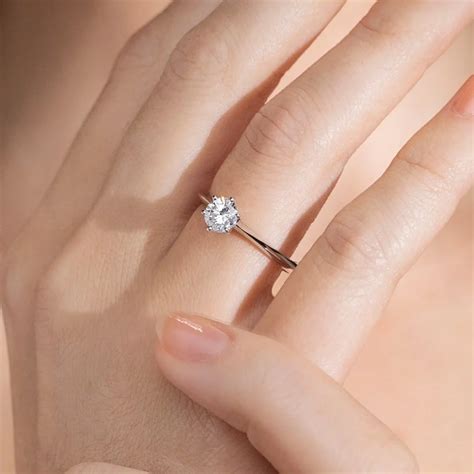 Diamante solitario classico