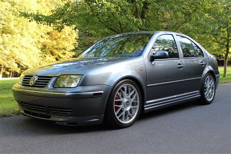 Volkswagen Jetta GLI VR6 2004 front view