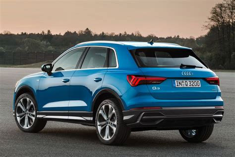 Audi Q3 40 TDI quattro luggage compartment capacity