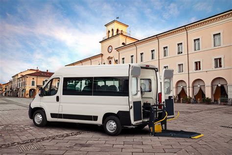 Tipi di veicoli adattati per persone con disabilità