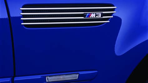 Le branchie sui fianchi della BMW M3 E46