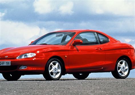 Hyundai Coupé di prima generazione vista frontale