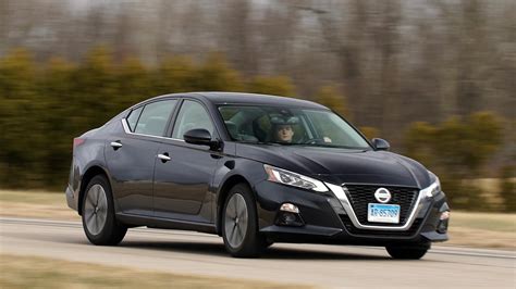Nissan Altima Evoluzione