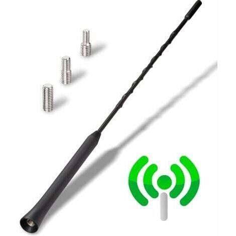 Diversi modelli di antenne per auto Opel