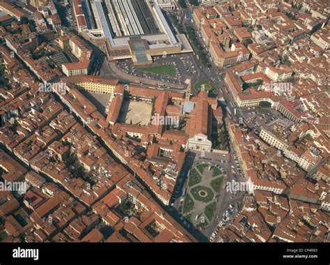 Vista aerea di Piazza Podestà con il mortaio Skoda in primo piano