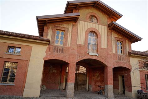 Restauro di un edificio storico a Roma con elementi moderni