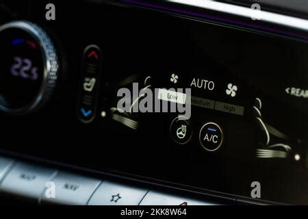 Pannello di controllo del climatizzatore auto