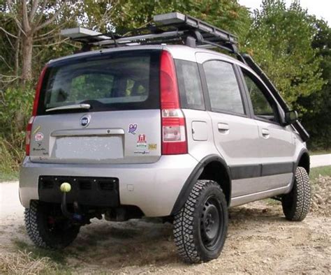 Fiat Panda 4x4 con kit di rialzo