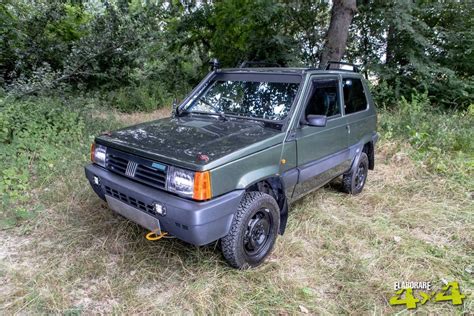 Fiat Panda 4x4 preparata per fuoristrada con pneumatici maggiorati