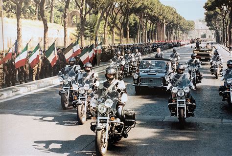 Sfilata di veicoli storici dell'Esercito Italiano ai Fori Imperiali
