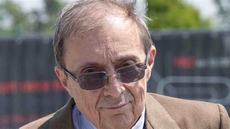 vecchia foto di Piero Evangelisti a bordo pista