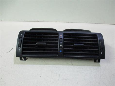 Smontaggio bocchette aria cruscotto BMW E46