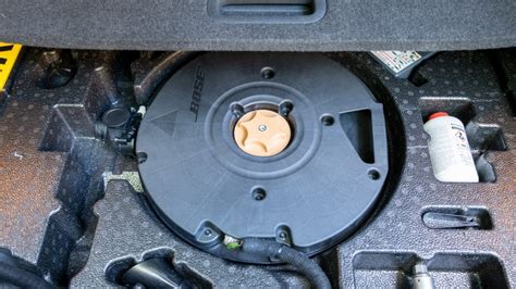 Schema degli altoparlanti e del subwoofer Bose nell'abitacolo del Qashqai