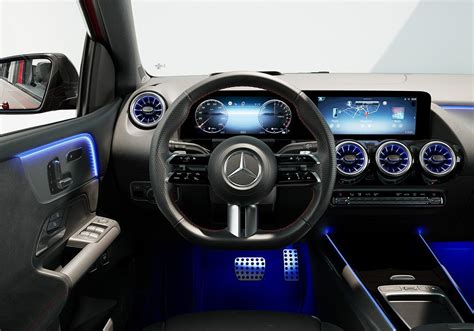 Interni moderni di una Mercedes Classe B