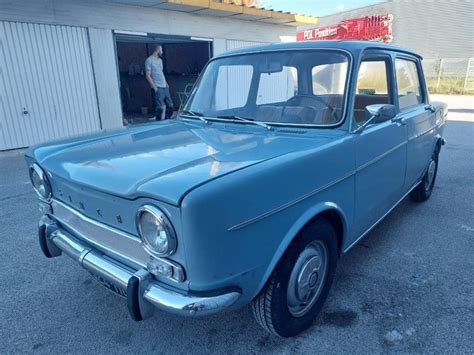 Prototipo della Simca 1000 durante i test su strada