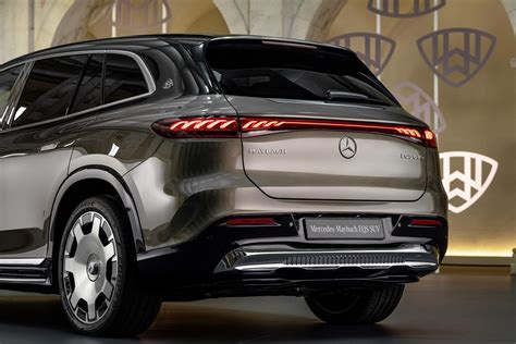 Interno Mercedes-Maybach EQS SUV