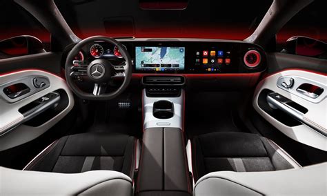 Interni della Mercedes-Benz Classe A con schermo MBUX