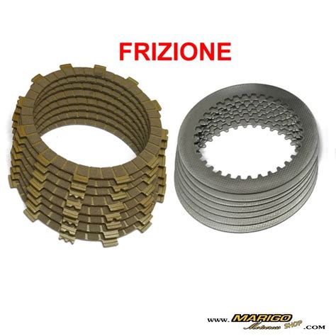 Primo piano di dischi frizione in sughero e acciaio