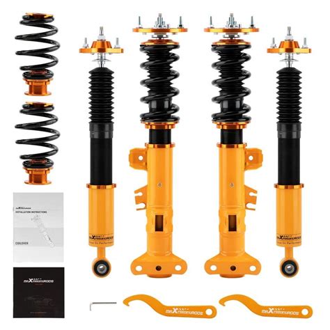 Ammortizzatori coilover installati su una BMW E46