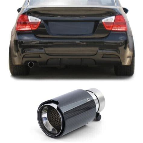 BMW E90 con terminale sportivo