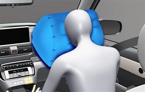 Airbag frontale in azione
