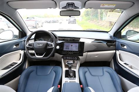 Interni Chery Tiggo 3X restyling