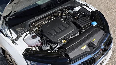 Vano motore Skoda Octavia