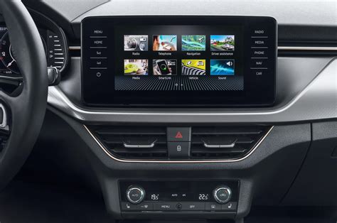 Skoda Kamiq plancia e infotainment