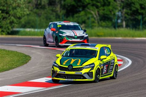 Renault Clio Cup